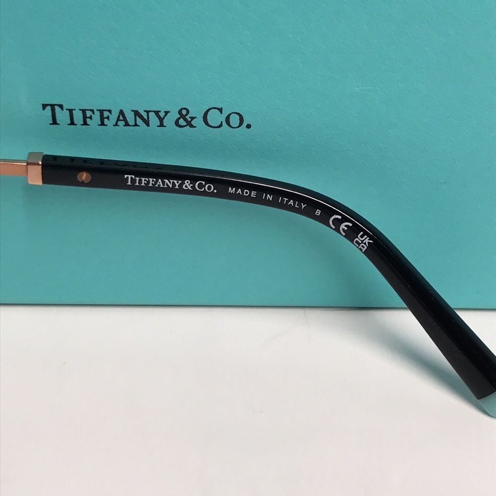 New Authentic  Tiffany & Co. Sunglasses TF 4192 80013C Black/Grey Gradient Women - Picture 10 of 14